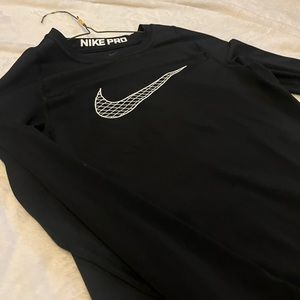 kids long sleeve nike active wear